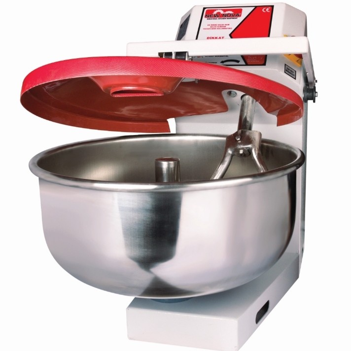 50 KG HAMUR YOĞURMA MAKİNASI